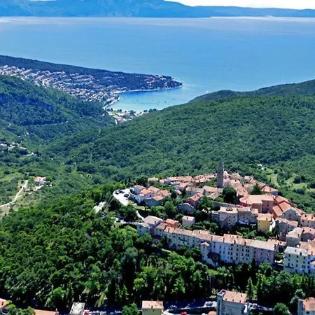 Lavena Charming In Old Town Labin (Istria)